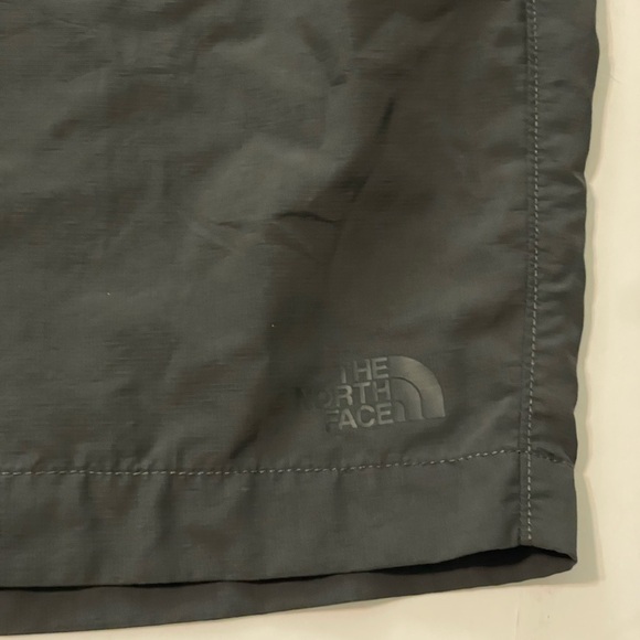 The North Face Shorts Men's 36 Horizon 2.0 Hiking Shorts Gray Light - Picture 2 of 8